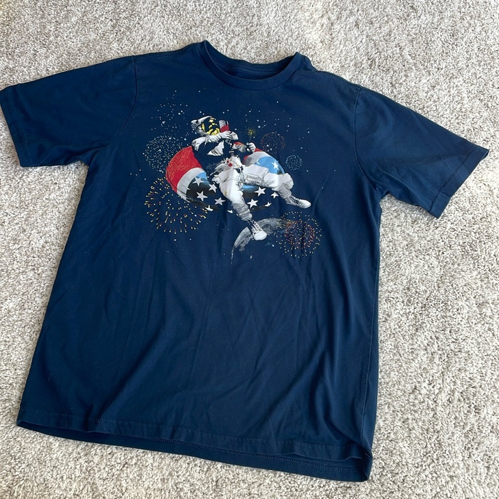 Patriotic astronaut shirt
